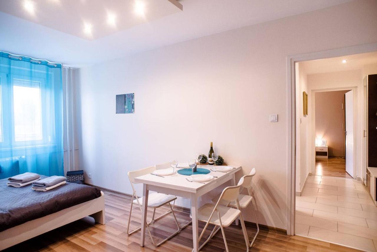 Peaceful, Cozy And New Apartment With Balcony Budapest Bagian luar foto