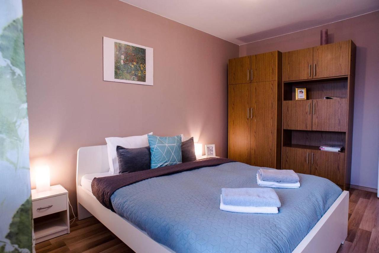 Peaceful, Cozy And New Apartment With Balcony Budapest Bagian luar foto